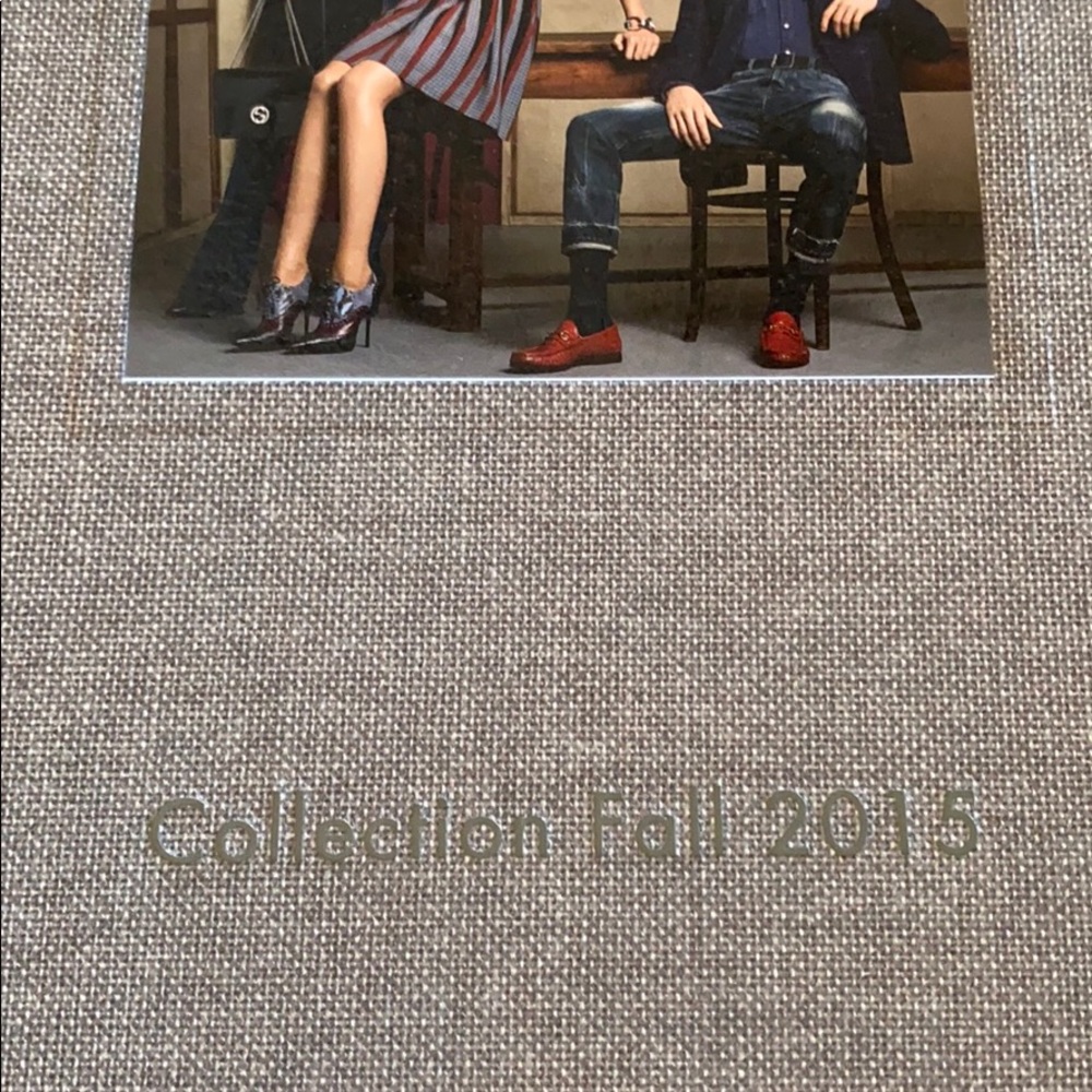 GUCCI CATALOG 2016 RARE-UNIQUE-HARD COVER - Picture 2 of 8